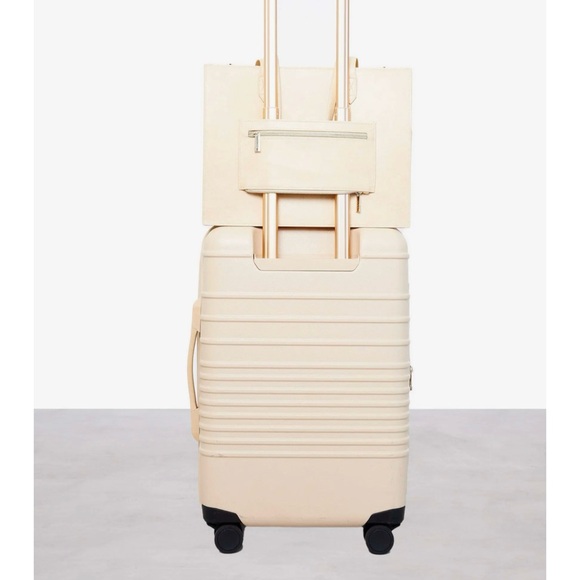 Beis Work Tote Bag 💌🤍 b e i g e - Picture 5 of 6